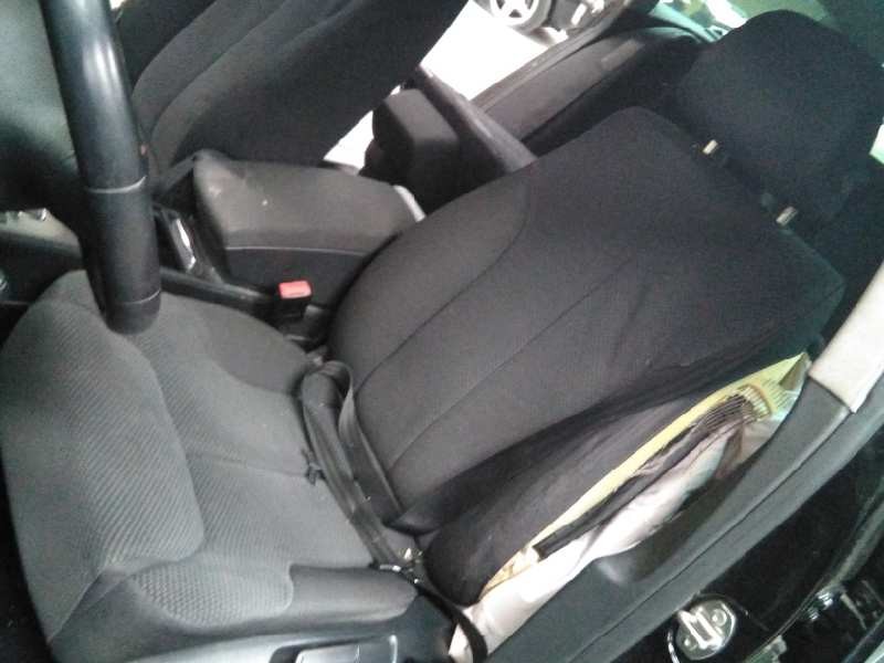volkswagen passat variant (3c5) del año 2007