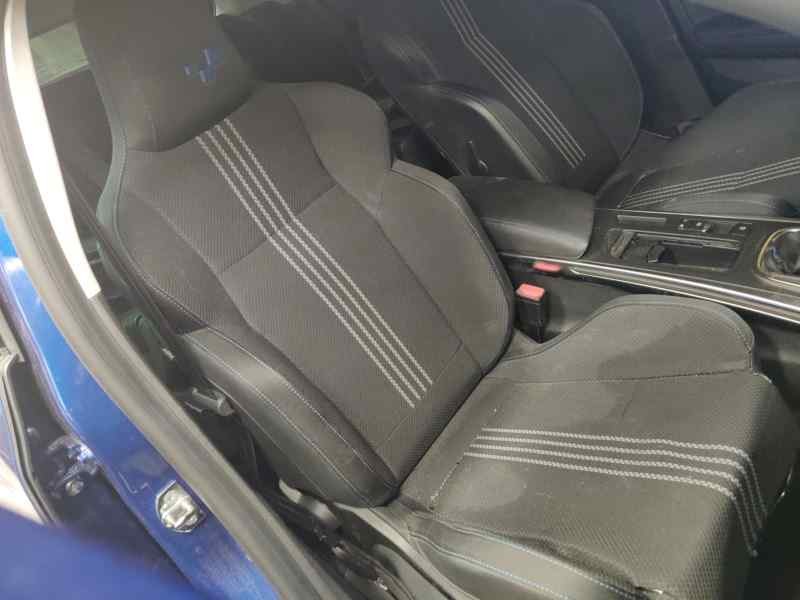 renault megane iv berlina 5p del año 2018