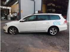 VOLKSWAGEN PASSAT VARIANT (365)