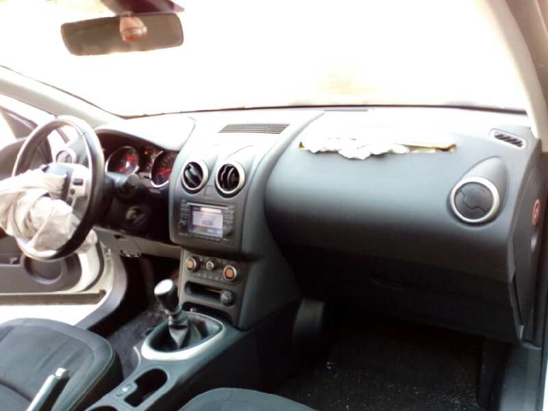 nissan qashqai (j10) del año 2011