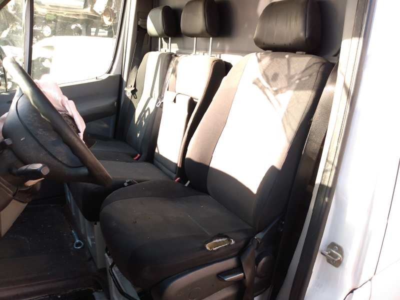 volkswagen crafter caja cerrada del año 2011