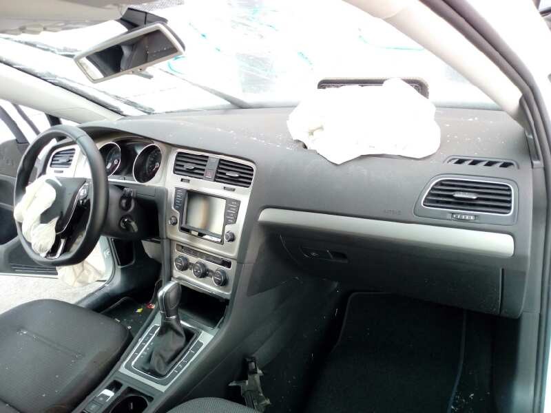 volkswagen golf vii lim. (5g1) del año 2015