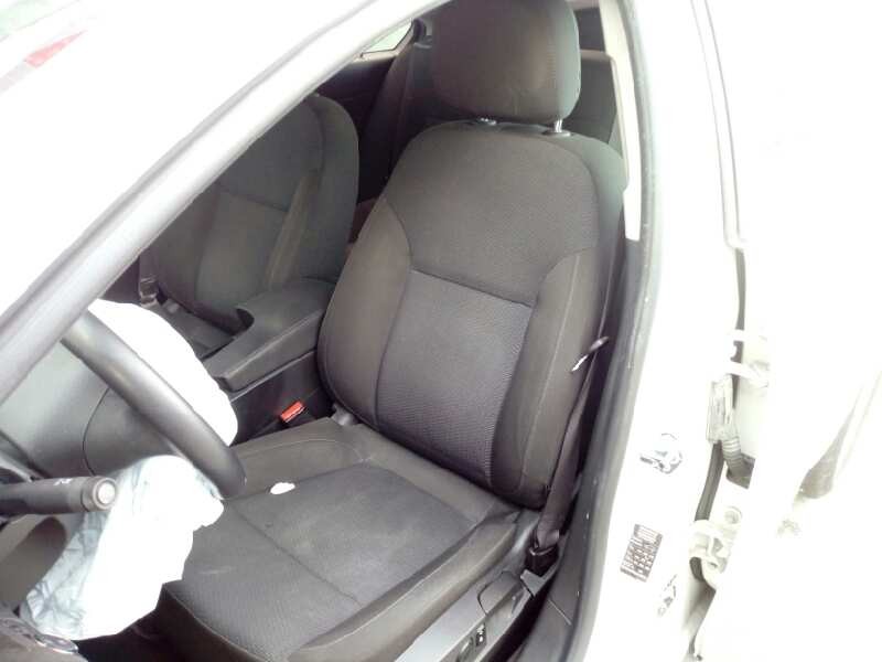 opel insignia berlina del año 2013