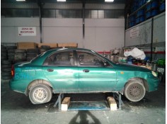 daewoo lanos del año 2002
