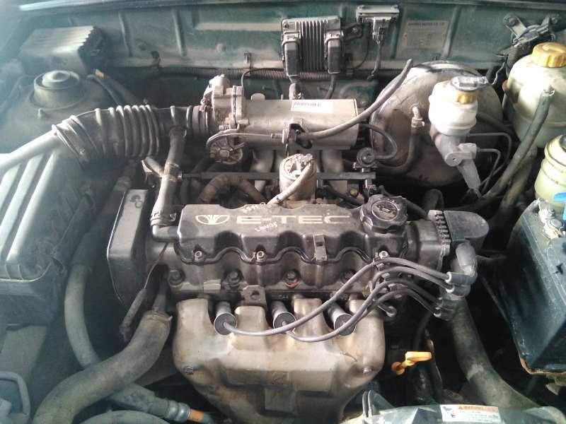 daewoo lanos del año 2002
