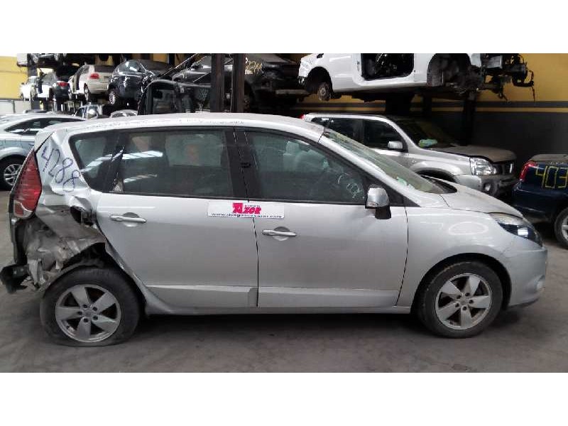 renault scenic iii del año 2010