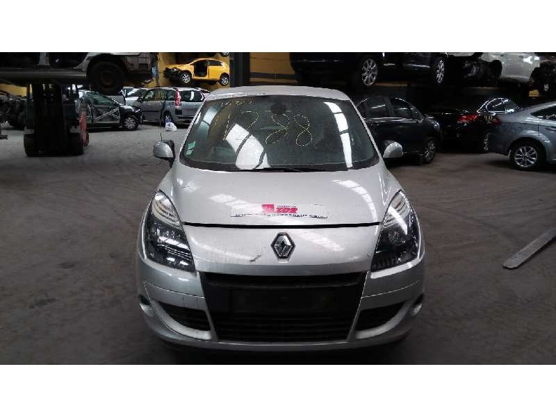 renault scenic iii del año 2010
