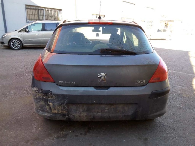 peugeot 308 del año 2008