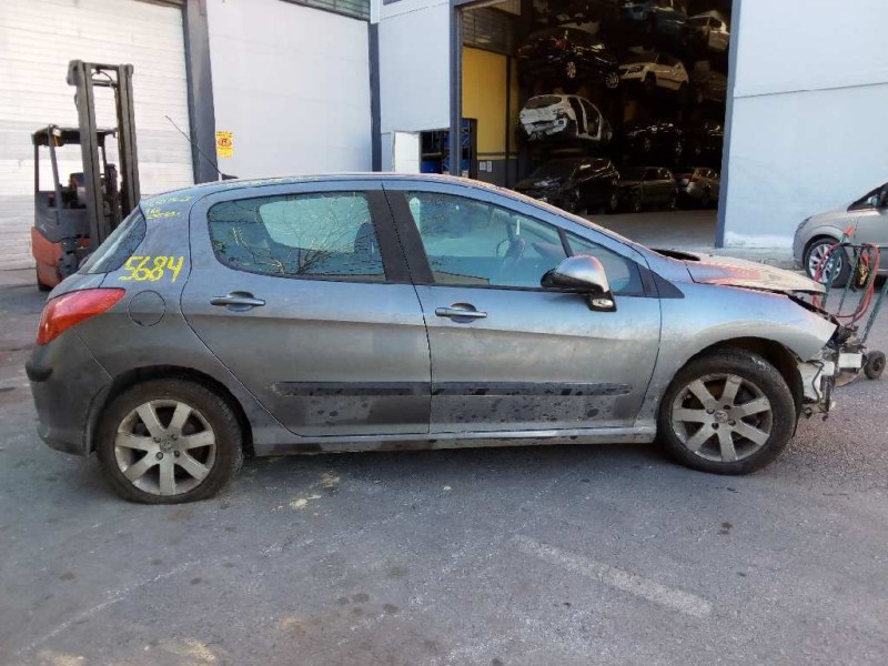 peugeot 308 del año 2008