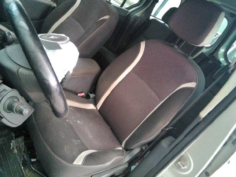 renault kangoo del año 2008
