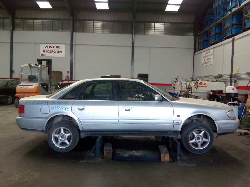audi a6 berlina (c4) del año 1998