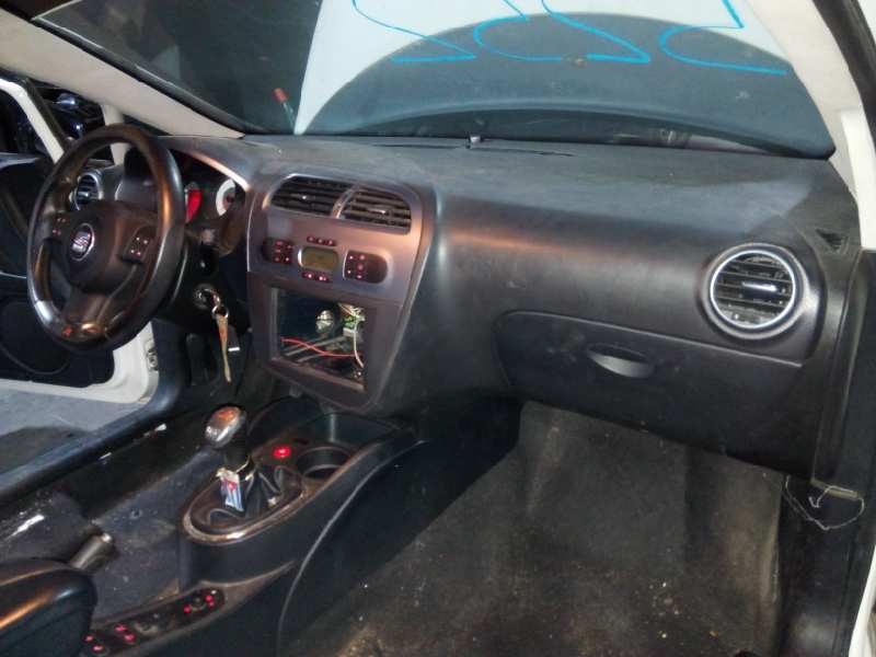 seat leon (1p1) del año 2006