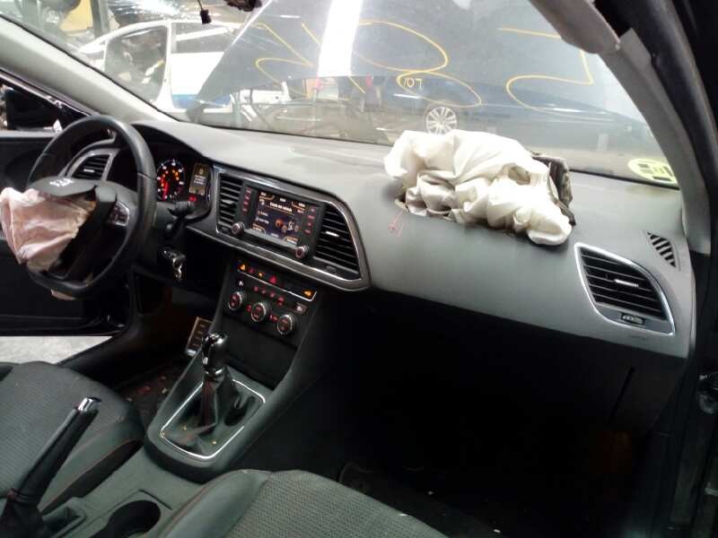 seat leon sc (5f5) del año 2014