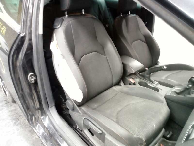 seat leon sc (5f5) del año 2014