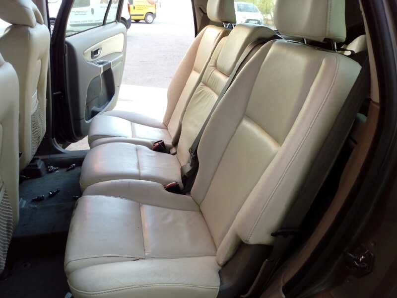 volvo xc90 del año 2005