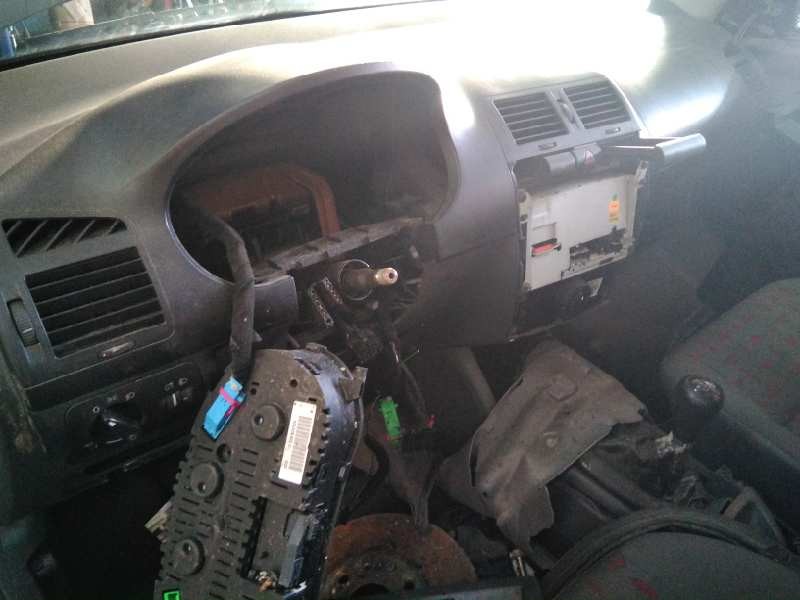 seat cordoba berlina (6k2) del año 1999