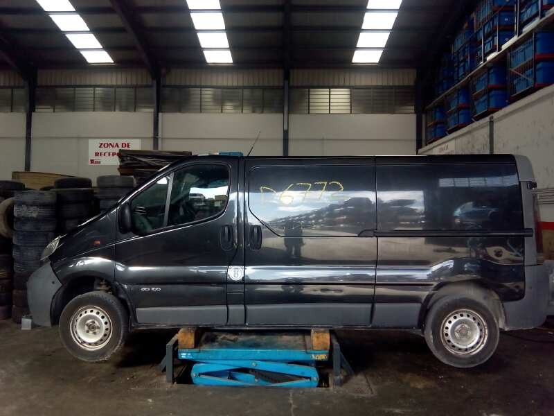 nissan primastar (x83) del año 2004