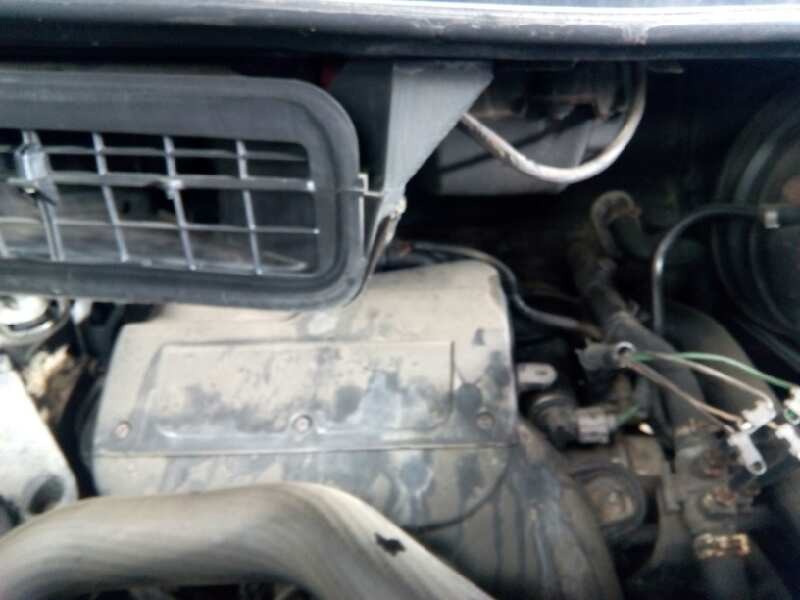 nissan primastar (x83) del año 2004