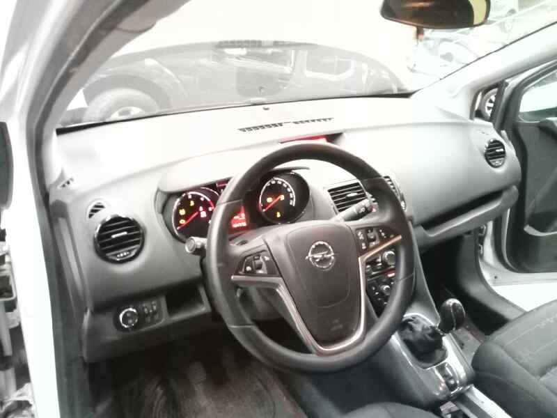 opel meriva b del año 2012