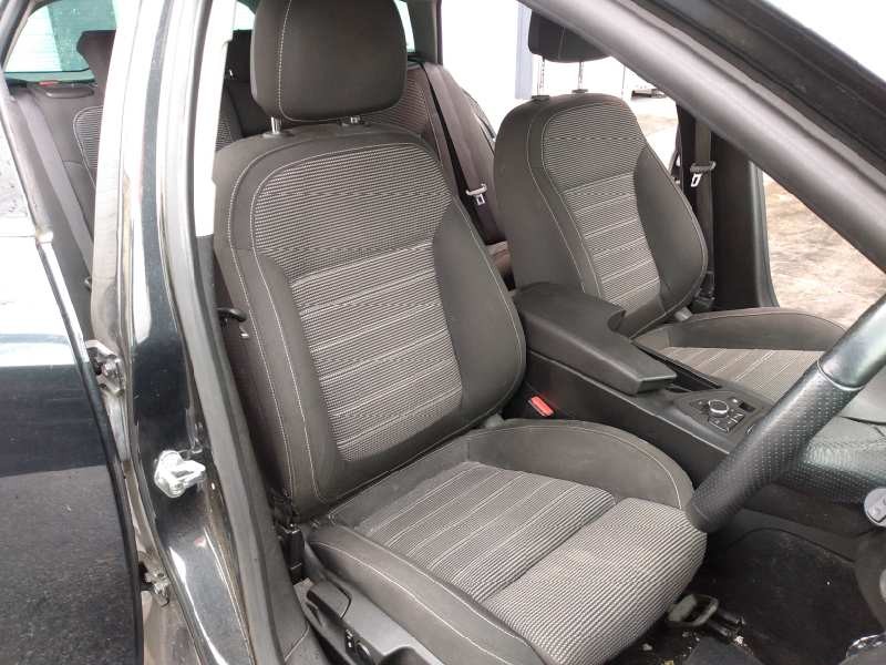 opel insignia sports tourer del año 2013