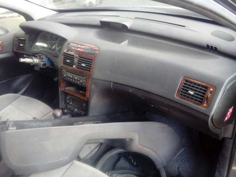 peugeot 307 (s1) del año 2001