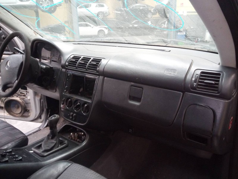 mercedes-benz clase m (w163) del año 2000