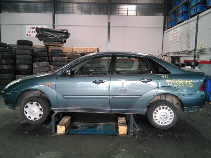 ford focus berlina (cak) del año 2002