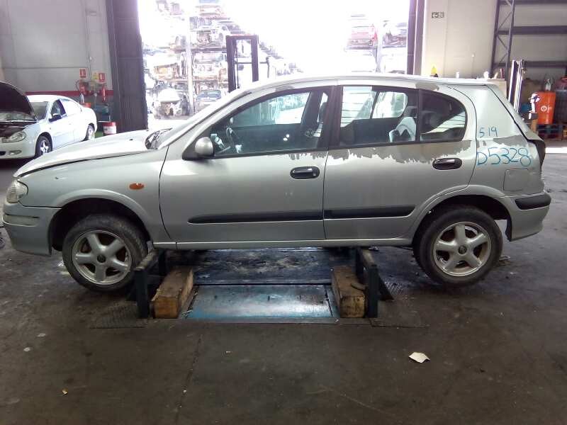 nissan almera (n16/e) del año 2001