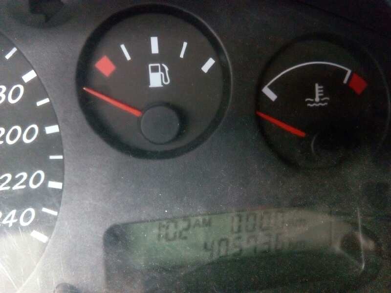 nissan almera (n16/e) del año 2001