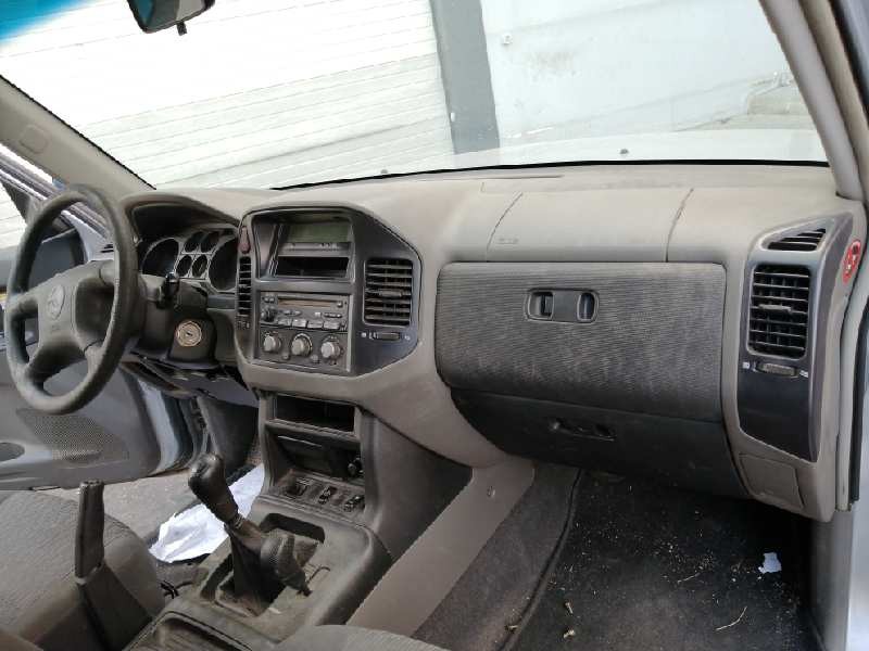 mitsubishi montero (v60/v70) del año 2005