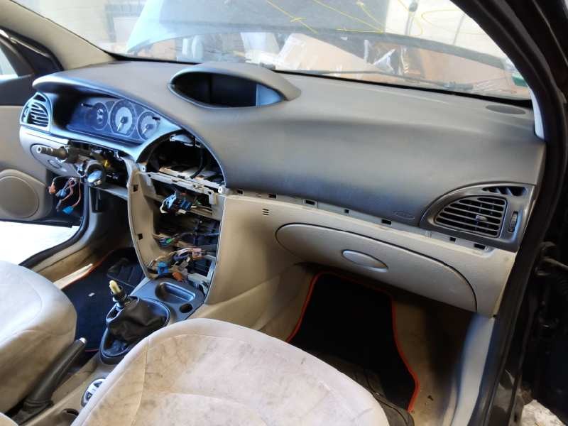 citroën c5 berlina del año 2006