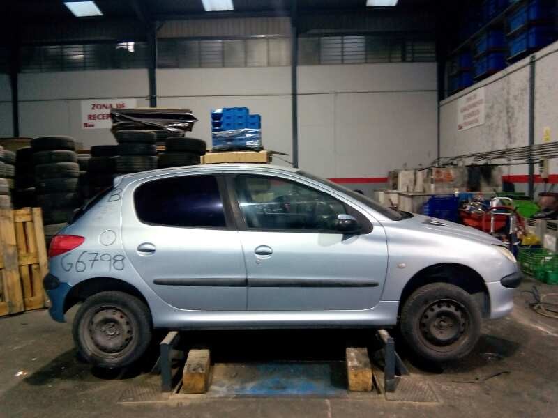 peugeot 206 berlina del año 2003