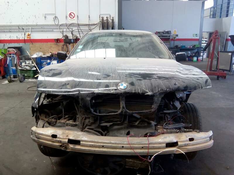 bmw serie 5 berlina (e39) del año 2000