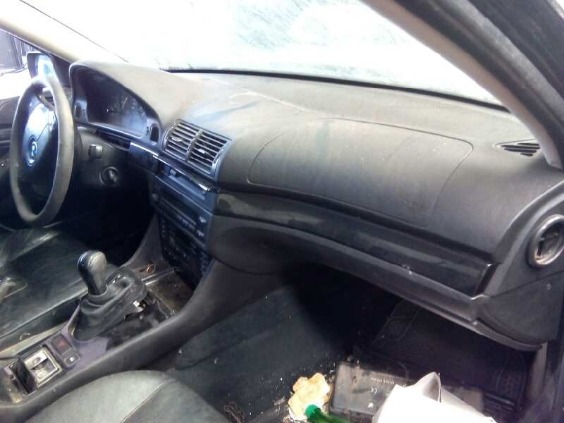 bmw serie 5 berlina (e39) del año 2000