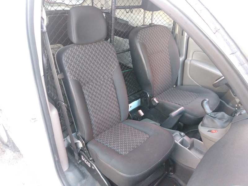 renault kangoo del año 2008