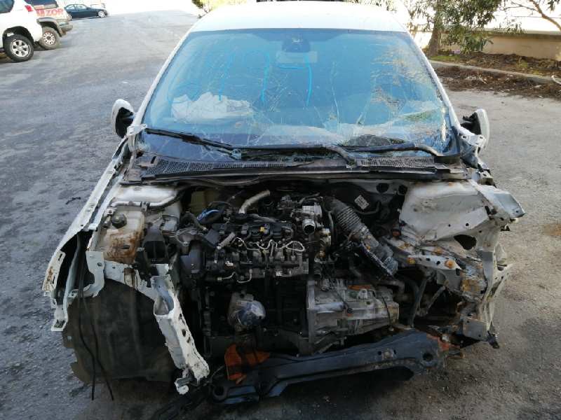 renault megane iv berlina 5p del año 2015