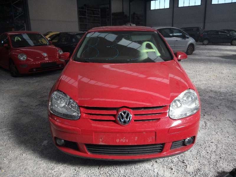 volkswagen golf v berlina (1k1) del año 2003