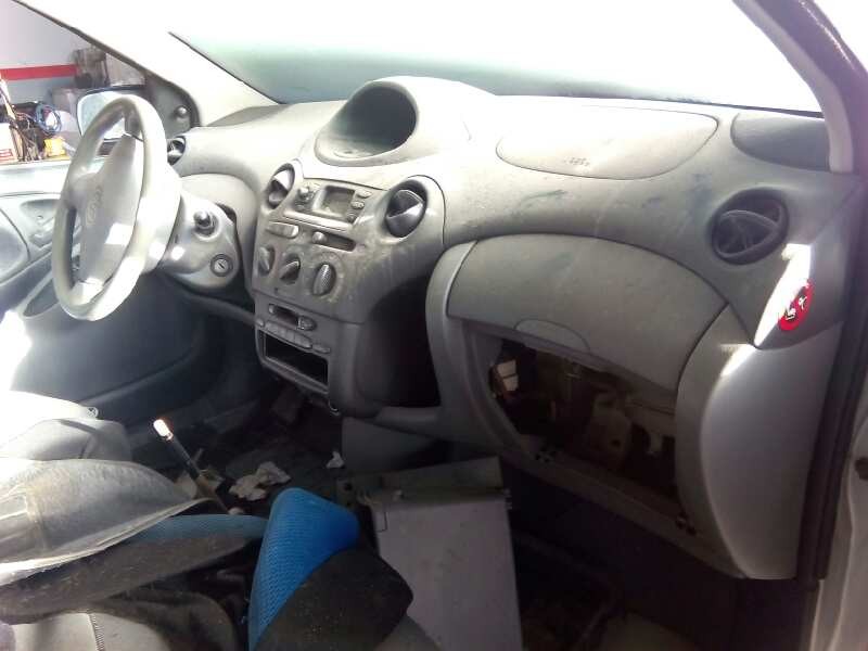 toyota yaris (ncp1/nlp1/scp1) del año 2000