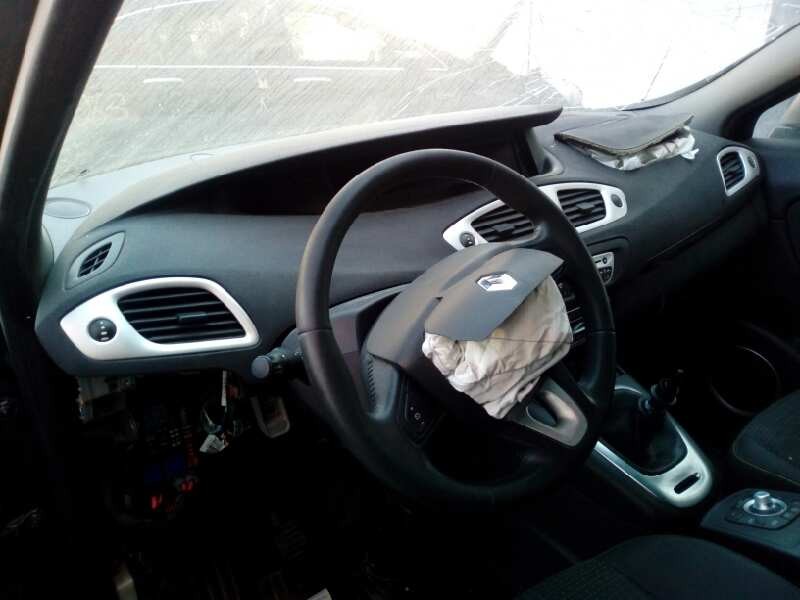 renault scenic iii del año 2009
