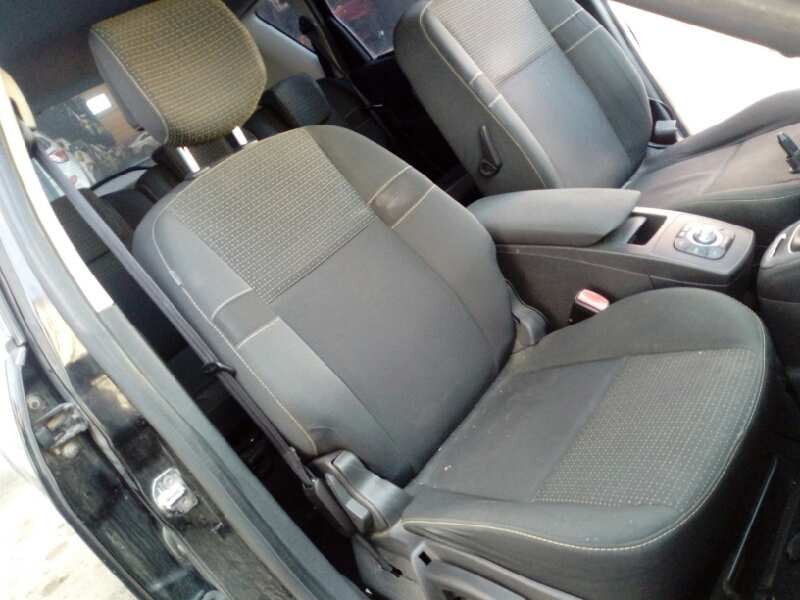 renault scenic iii del año 2009
