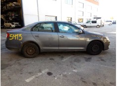 VOLKSWAGEN JETTA (1K2)