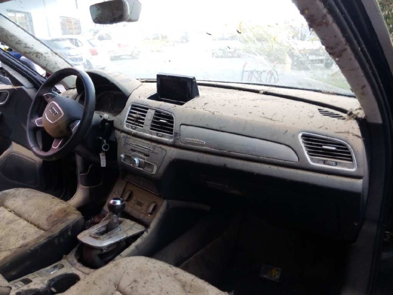 audi q3 (8ug) del año 2016