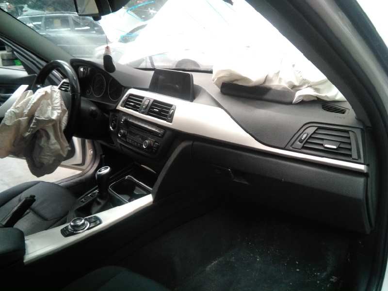 bmw serie 3 lim. (f30) del año 2013