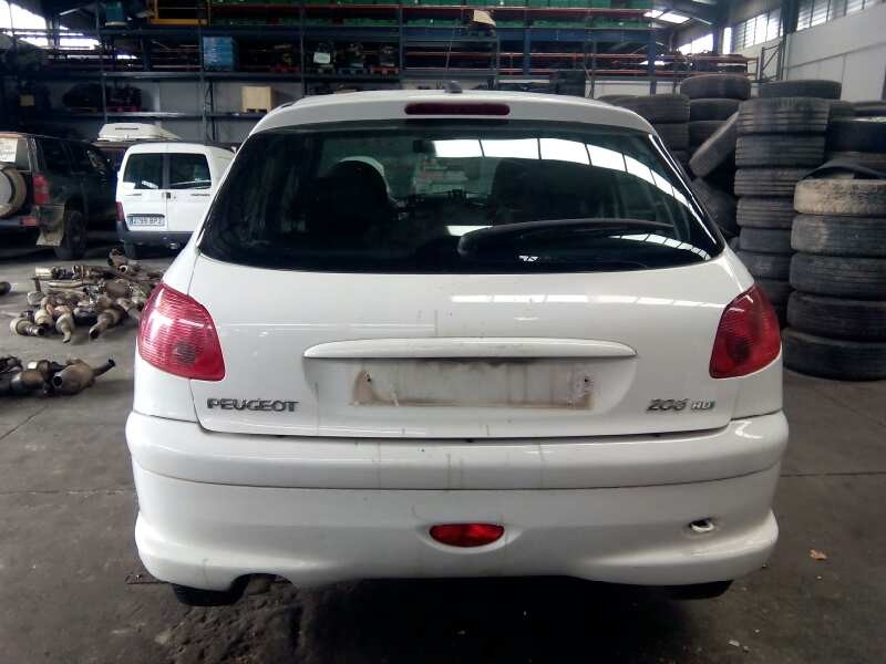 peugeot 206 berlina del año 2005