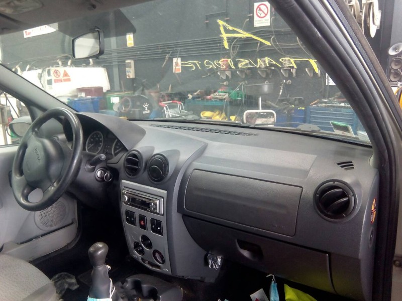 dacia logan del año 2005
