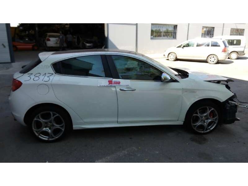 alfa romeo giulietta (191) del año 2012