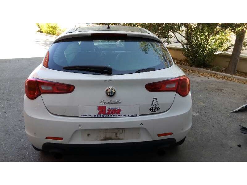 alfa romeo giulietta (191) del año 2012
