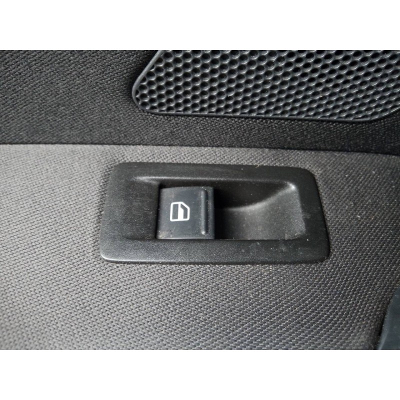 Recambio de mando elevalunas trasero izquierdo para volkswagen touran (1t2) advance referencia OEM IAM   