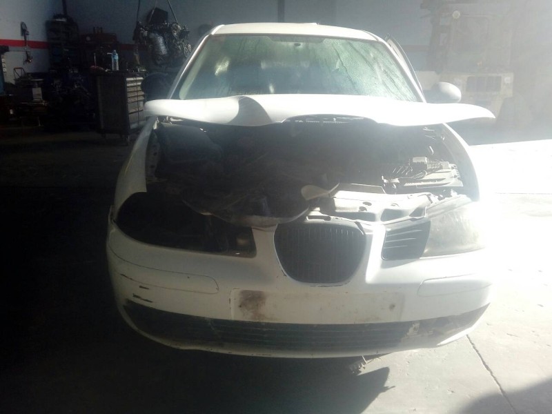 seat cordoba berlina (6l2) del año 2004