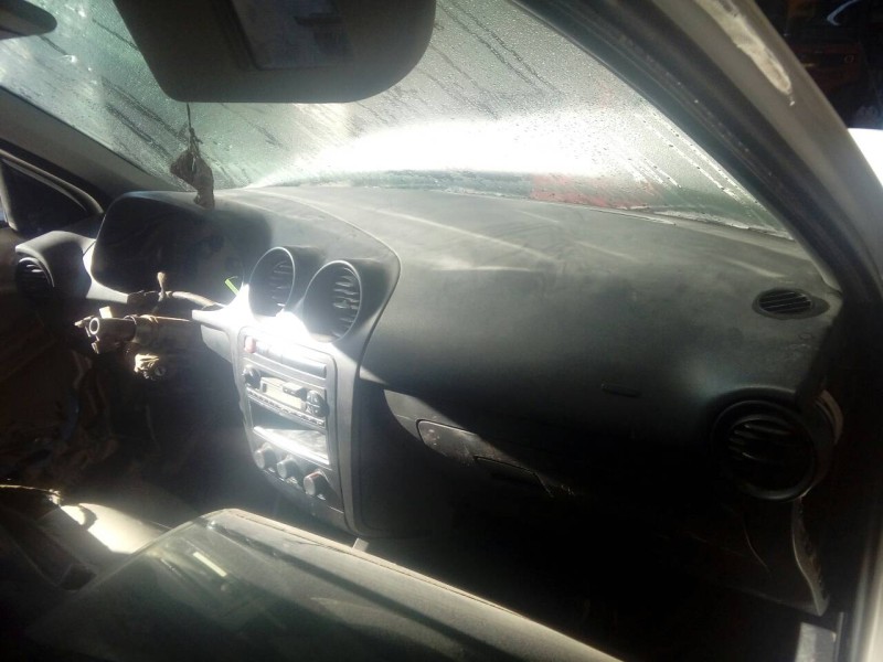 seat cordoba berlina (6l2) del año 2004